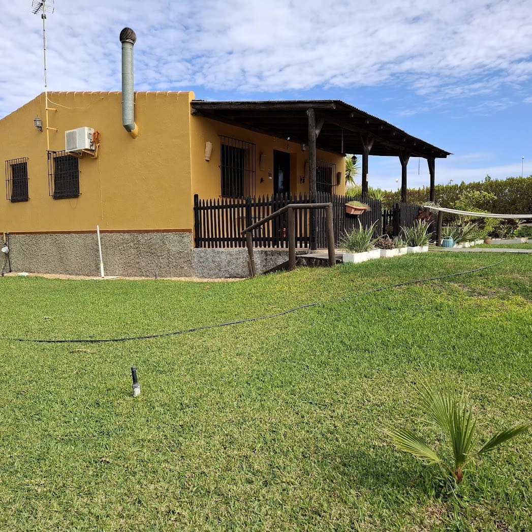 3 slaapkamer Finca/Landhuis te koop in Almonte met zwembad garage - € 98.000 (Ref: 9330185)