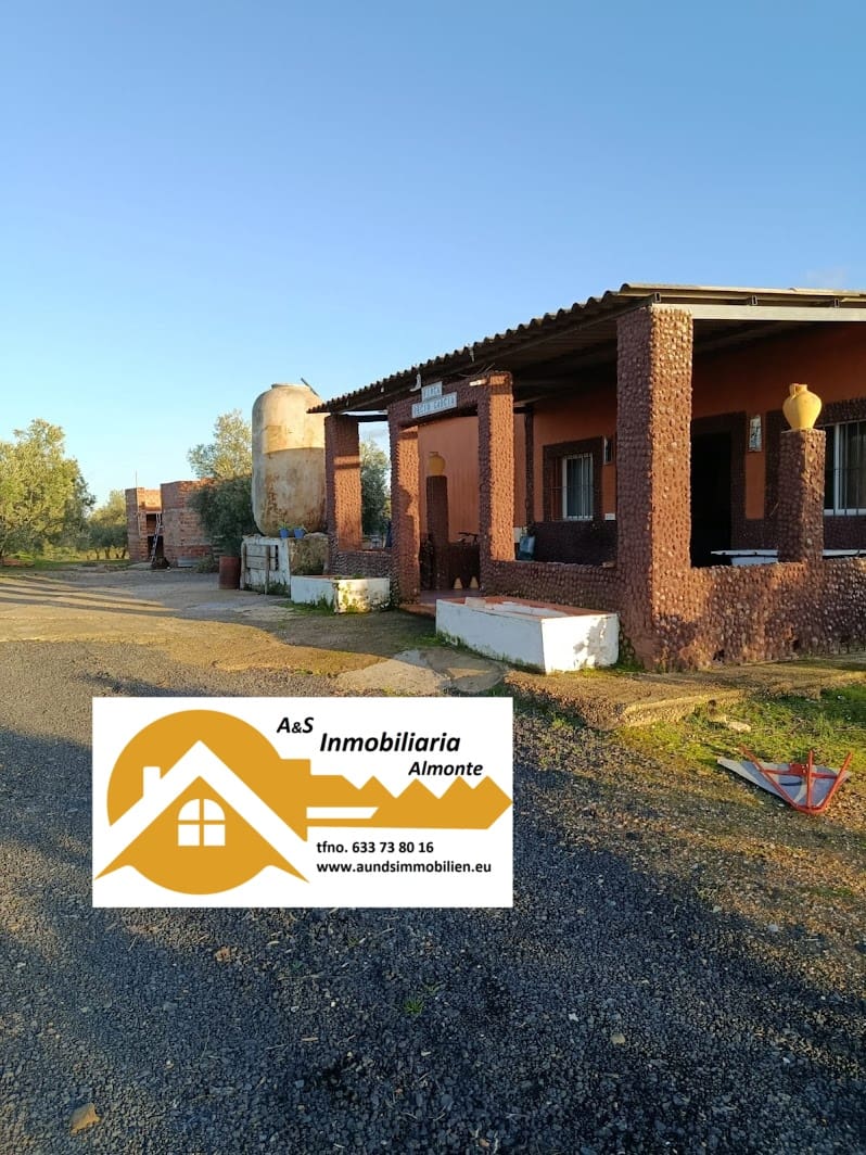 Quinta/Casa Rural para venda em La Palma del Condado com piscina garagem - 145 000 € (Ref: 9637299)
