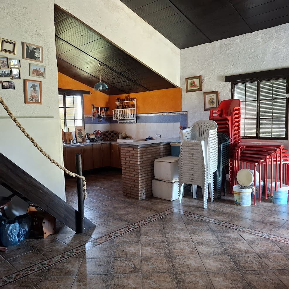 2 makuuhuone Maalaistalo myytävänä paikassa Almonte mukana 
autotalli - 95 000 € (Ref: 9783083)