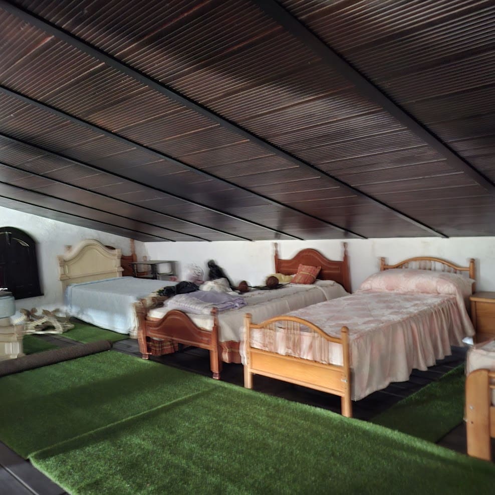 2 makuuhuone Maalaistalo myytävänä paikassa Almonte mukana 
autotalli - 95 000 € (Ref: 9783083)