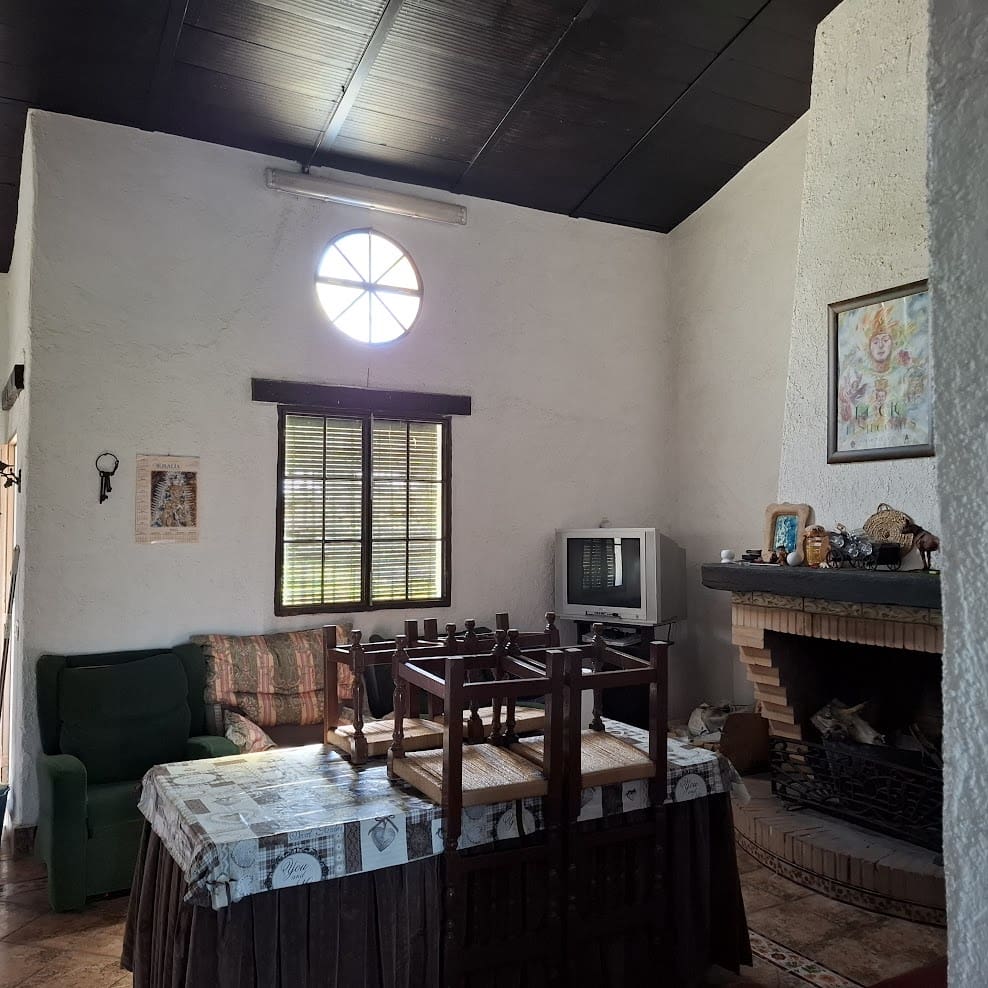 2 makuuhuone Maalaistalo myytävänä paikassa Almonte mukana 
autotalli - 95 000 € (Ref: 9783083)