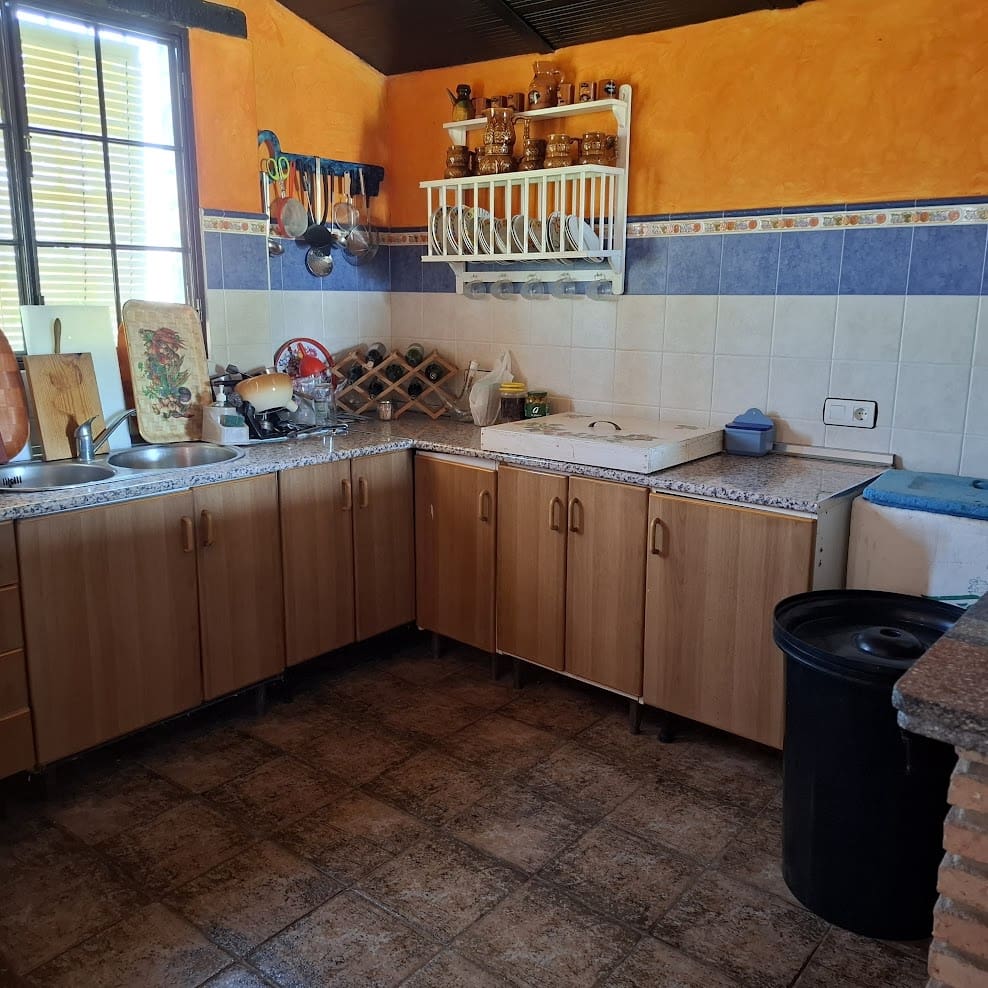 2 makuuhuone Maalaistalo myytävänä paikassa Almonte mukana 
autotalli - 95 000 € (Ref: 9783083)