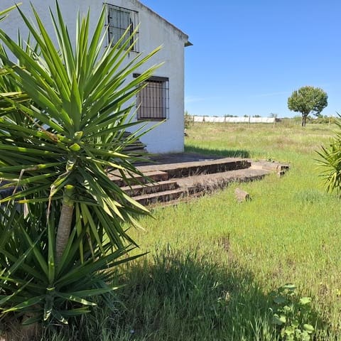 2 makuuhuone Maalaistalo myytävänä paikassa Almonte mukana 
autotalli - 95 000 € (Ref: 9783083)