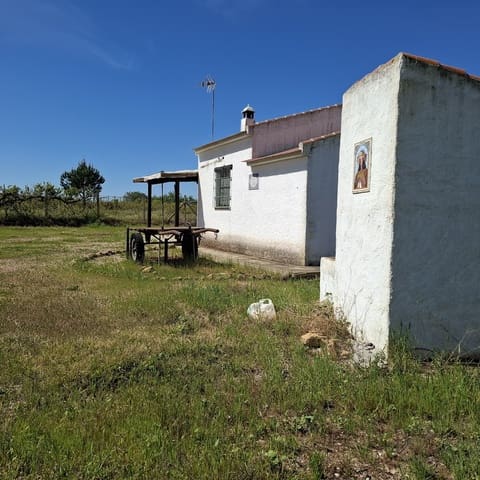 2 makuuhuone Maalaistalo myytävänä paikassa Almonte mukana 
autotalli - 95 000 € (Ref: 9783083)