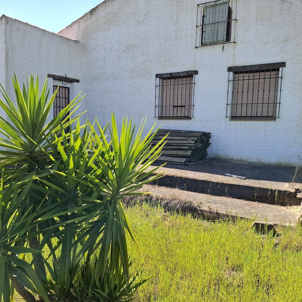 2 makuuhuone Maalaistalo myytävänä paikassa Almonte mukana 
autotalli - 95 000 € (Ref: 9783083)