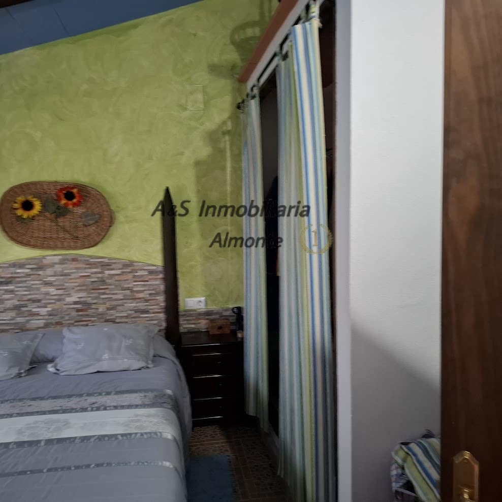 Finca/Casa Rural de 4 habitaciones en Almonte en venta con piscina garaje - 155.000 € (Ref: 9800616)