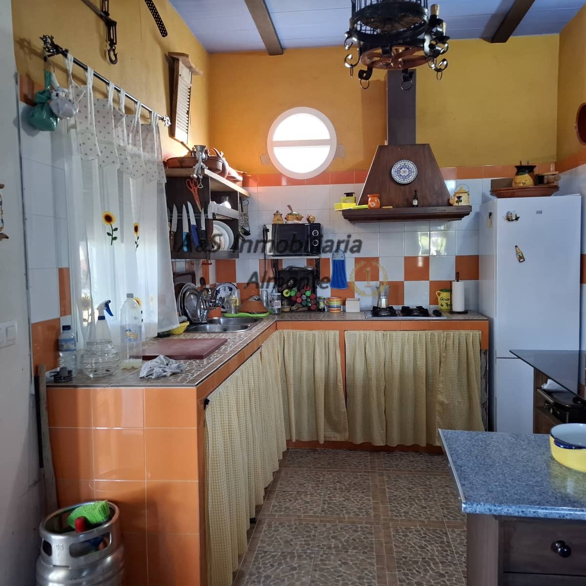 Finca/Casa Rural de 4 habitaciones en Almonte en venta con piscina garaje - 155.000 € (Ref: 9800616)