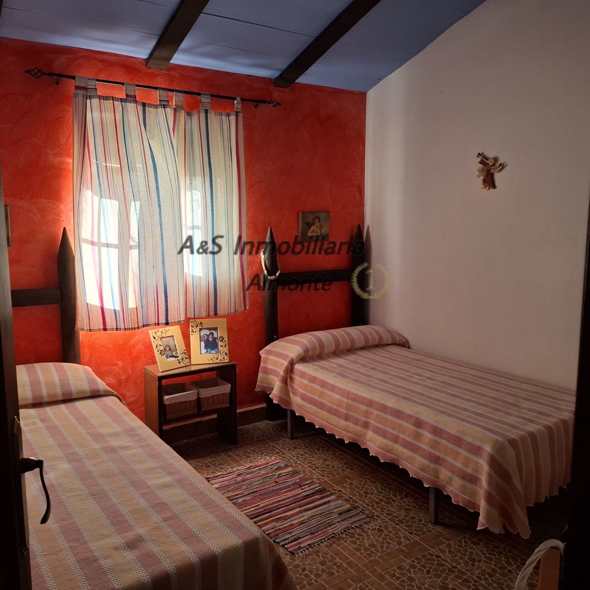 Finca/Casa Rural de 4 habitaciones en Almonte en venta con piscina garaje - 155.000 € (Ref: 9800616)