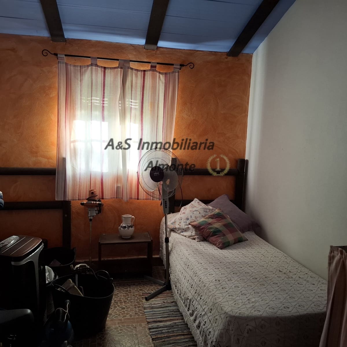 Finca/Casa Rural de 4 habitaciones en Almonte en venta con piscina garaje - 155.000 € (Ref: 9800616)