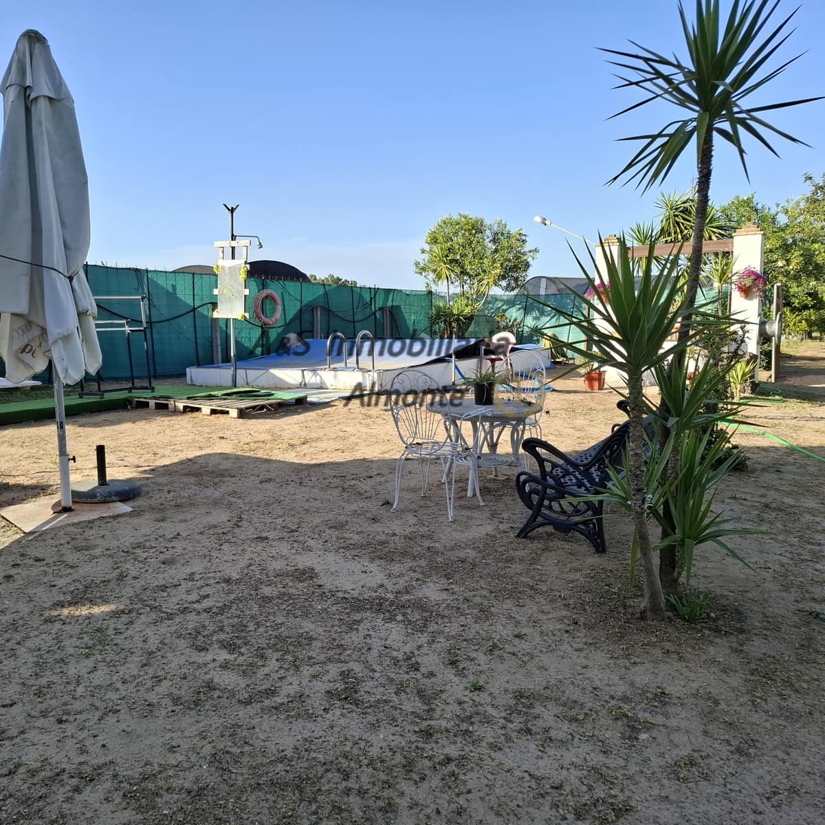 Finca/Casa Rural de 4 habitaciones en Almonte en venta con piscina garaje - 155.000 € (Ref: 9800616)