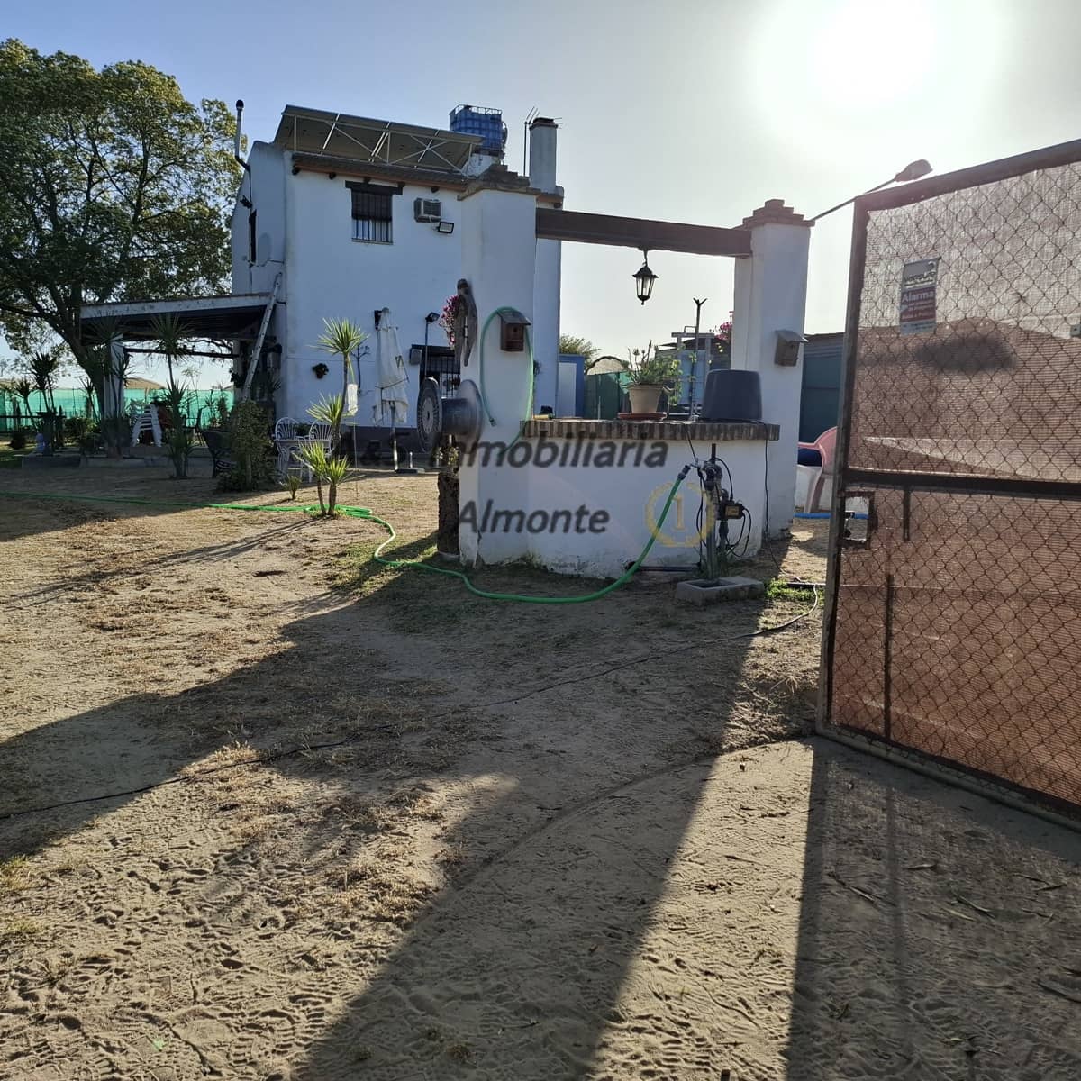 Finca/Casa Rural de 4 habitaciones en Almonte en venta con piscina garaje - 155.000 € (Ref: 9800616)