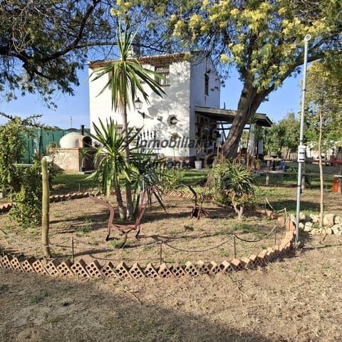 Finca/Casa Rural de 4 habitaciones en Almonte en venta con piscina garaje - 155.000 € (Ref: 9800616)