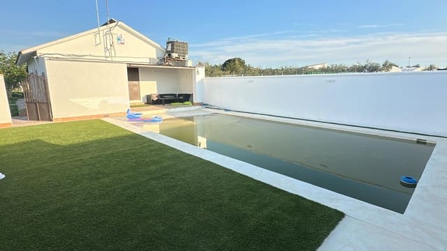 2 chambre Finca/Maison de Campagne à vendre à Almonte avec piscine garage - 160 000 € (Ref: 9830552)