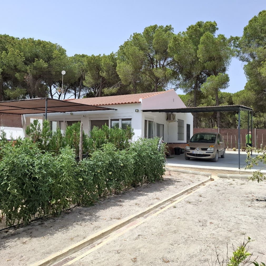 2 bedroom Finca/Country House for sale in Almonte with pool garage - € 120,000 (Ref: 9973265)