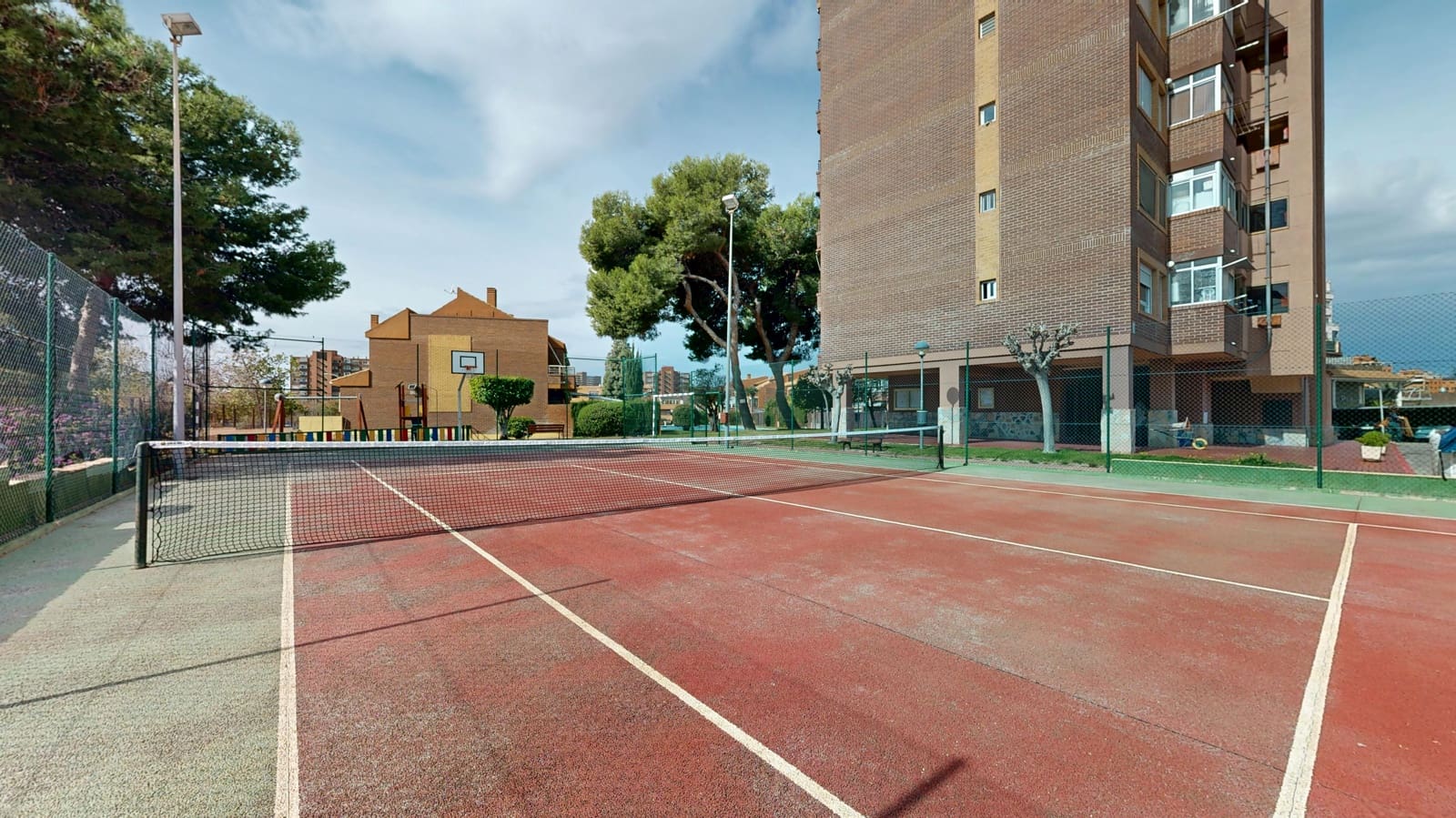 3 soveværelse Lejlighed til salg i Alicante by med swimmingpool garage - € 428.000 (Ref: 8951630)