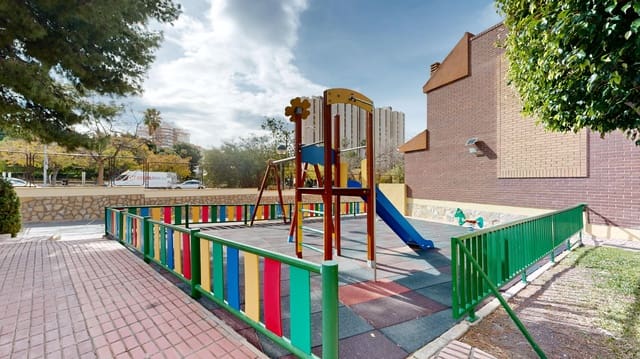 3 soveværelse Lejlighed til salg i Cabo de las Huertas, Alicante by med swimmingpool garage - € 428.000 (Ref: 8951630)