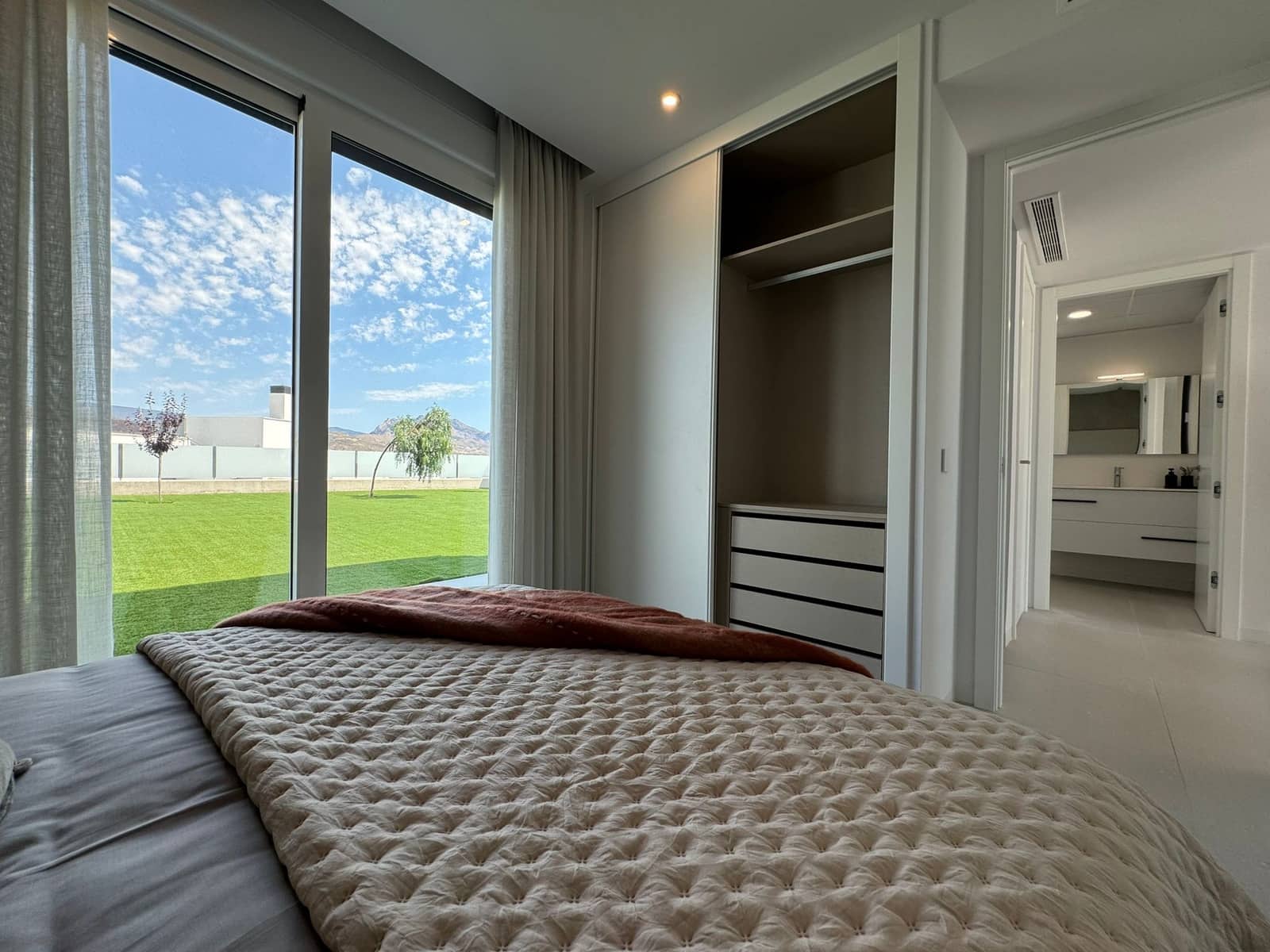 3 slaapkamer Villa te koop in Muchamiel / Mutxamel met zwembad garage - € 495.000 (Ref: 9062741)