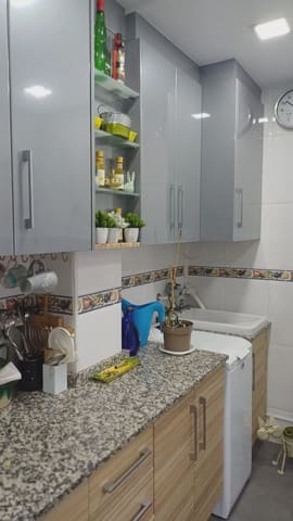 3 quarto Apartamento para venda em Barrio del Centro, Alicante cidade - 310 000 € (Ref: 9528042)