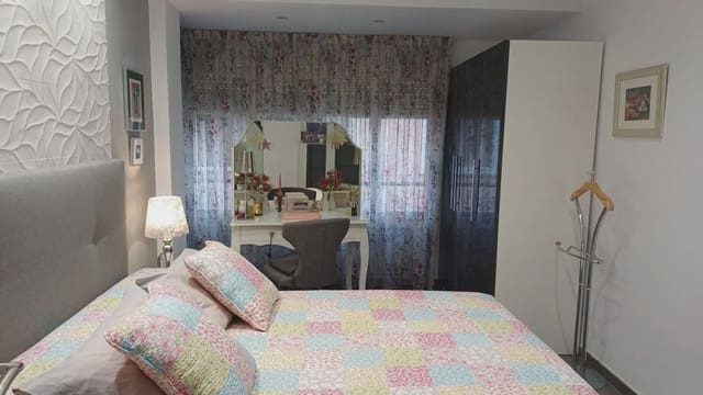 3 quarto Apartamento para venda em Barrio del Centro, Alicante cidade - 310 000 € (Ref: 9528042)