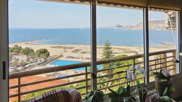 4 soveværelse Lejlighed til salg i Cabo de las Huertas, Alicante by med swimmingpool garage - € 680.000 (Ref: 9532283)