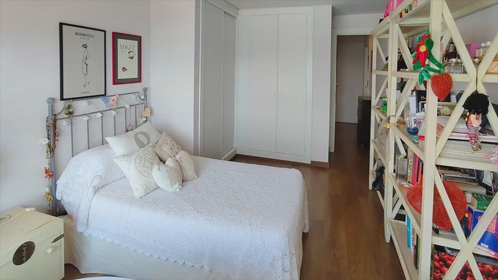 4 soveværelse Lejlighed til salg i Alicante by med swimmingpool garage - € 680.000 (Ref: 9532283)