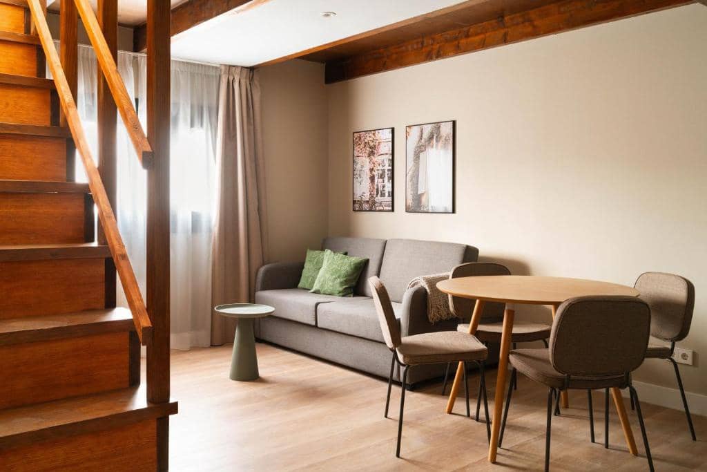 24 soverom Hotell til salgs i Palma de Mallorca med svømmebasseng - € 6 568 000 (Ref: 9571418)