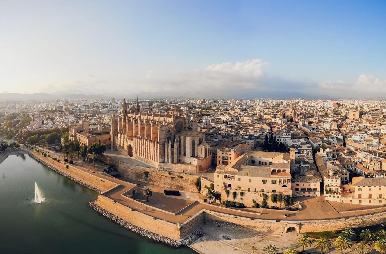 24 soverom Hotell til salgs i Palma de Mallorca med svømmebasseng - € 6 568 000 (Ref: 9571418)