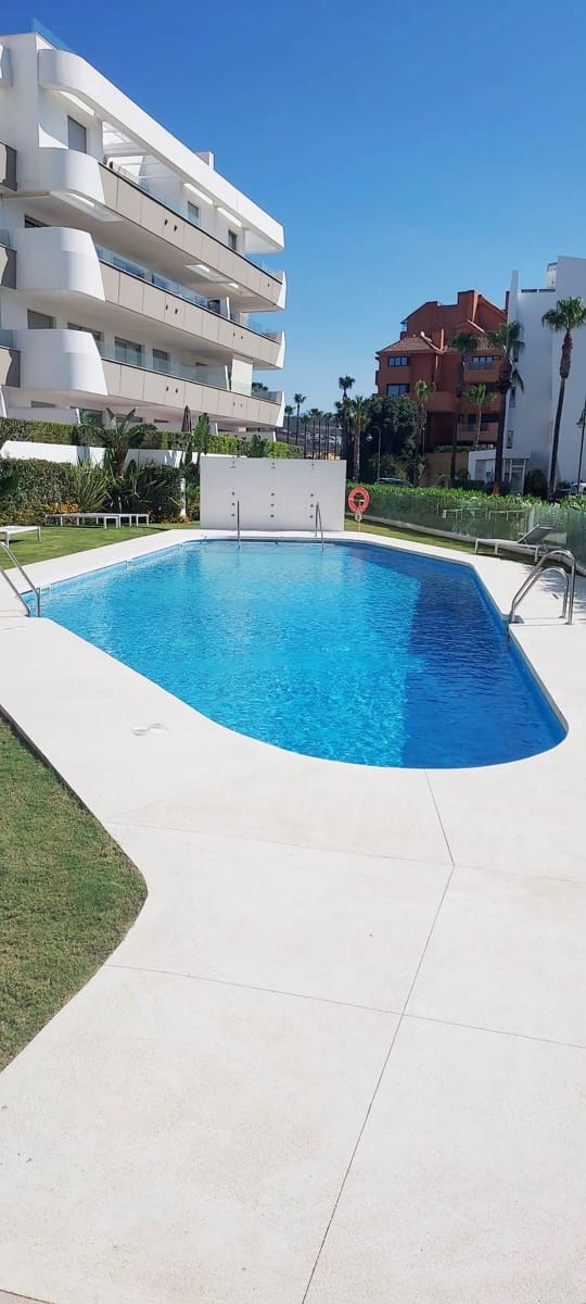 3 chambre Appartement à vendre à Sotogrande avec piscine garage - 1 295 000 € (Ref: 10010346)