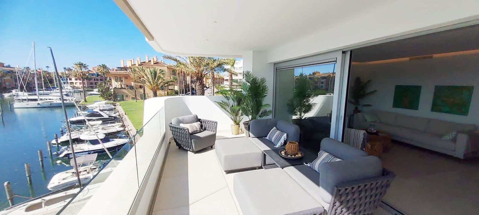 3 chambre Appartement à vendre à Sotogrande avec piscine garage - 1 295 000 € (Ref: 10010346)
