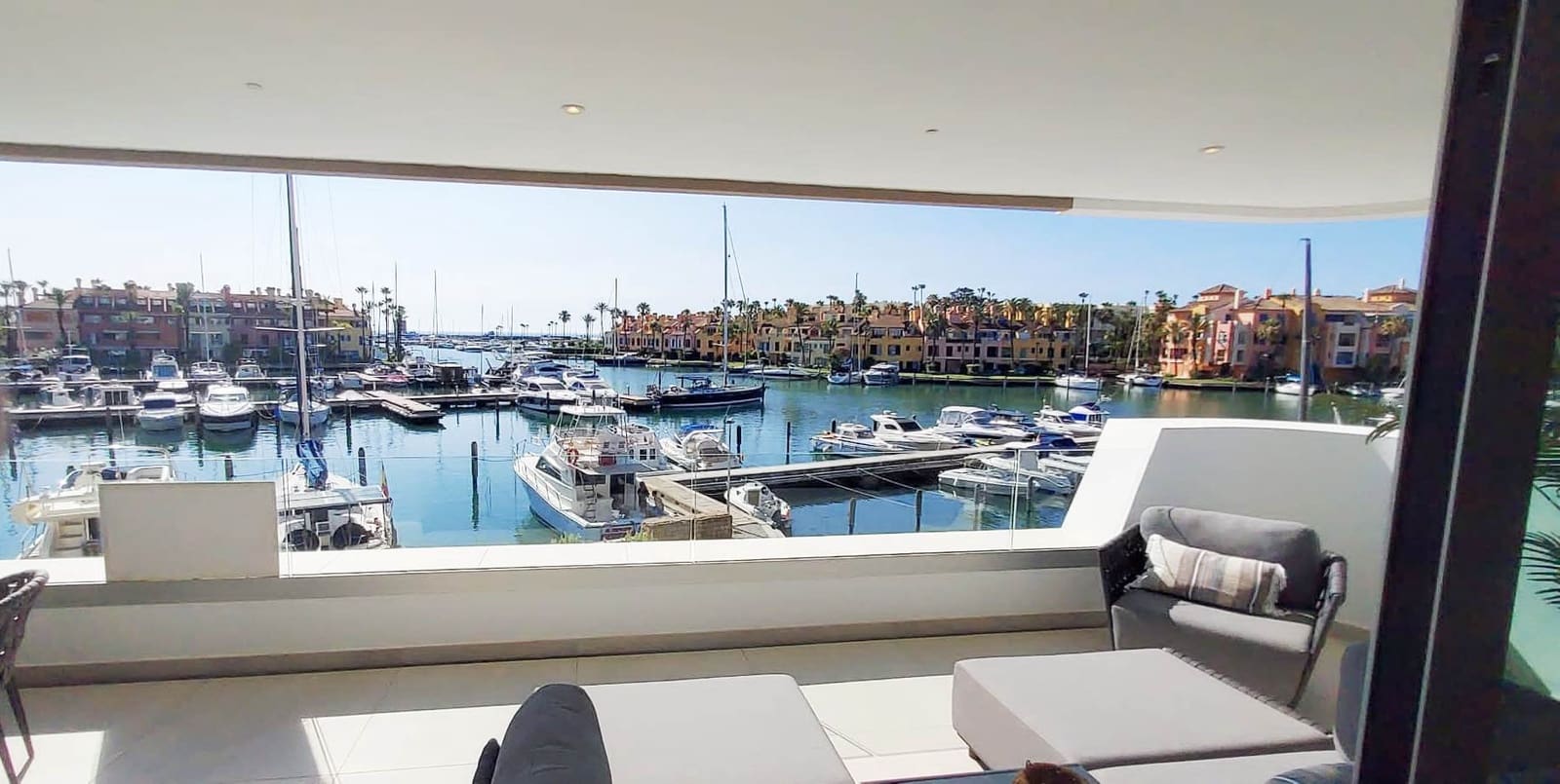 3 chambre Appartement à vendre à Sotogrande avec piscine garage - 1 295 000 € (Ref: 10010346)