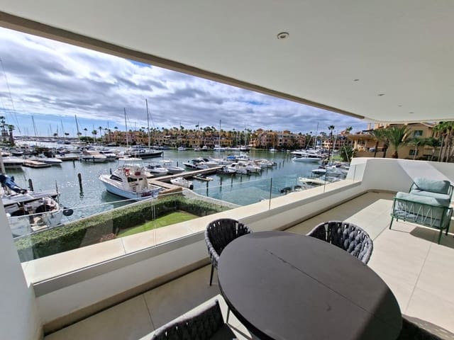 3 soveværelse Lejlighed til salg i Puerto de Sotogrande - La Marina, San Roque med swimmingpool garage - € 1.295.000 (Ref: 10010346)