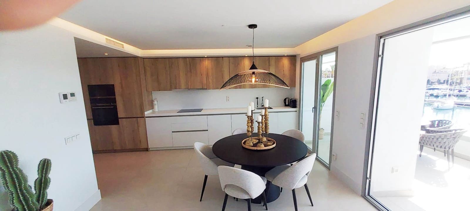 3 sovrum Lägenhet till salu i Sotogrande med pool garage - 1 295 000 € (Ref: 10010346)