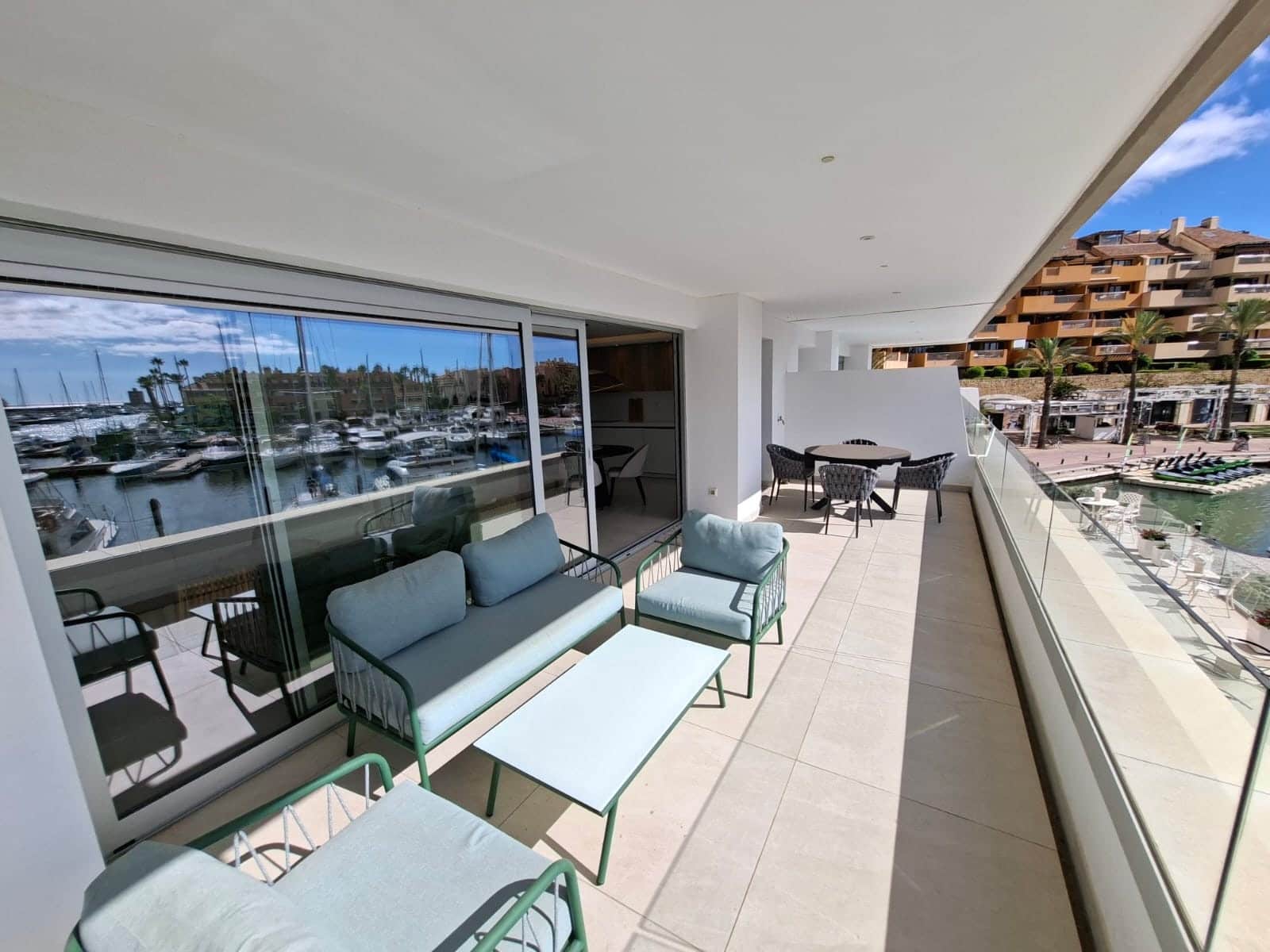3 sovrum Lägenhet till salu i Sotogrande med pool garage - 1 295 000 € (Ref: 10010346)