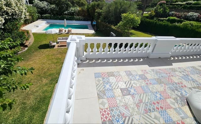 4 quarto Moradia Geminada para venda em Sotogrande Alto, San Roque com piscina garagem - 1 460 000 € (Ref: 10057987)