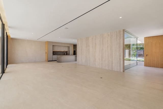 4 slaapkamer Villa te koop in Sotogrande Alto, San Roque met zwembad garage - € 2.350.000 (Ref: 10061301)
