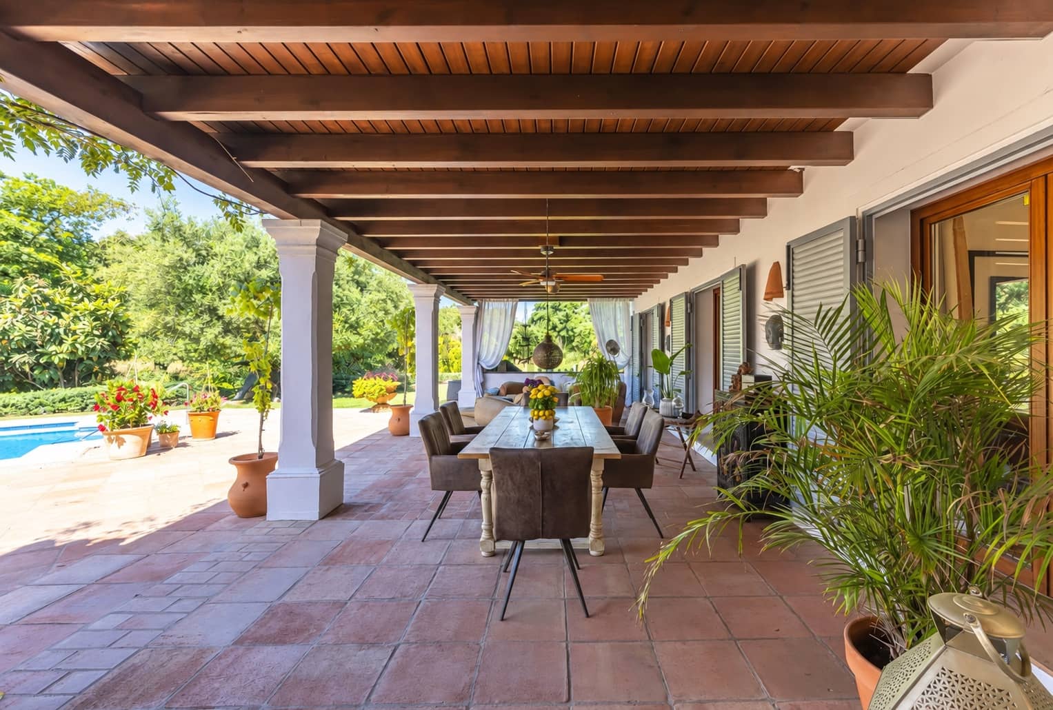6 soverom Villa til salgs i Sotogrande med svømmebasseng garasje - € 1 795 000 (Ref: 10094222)