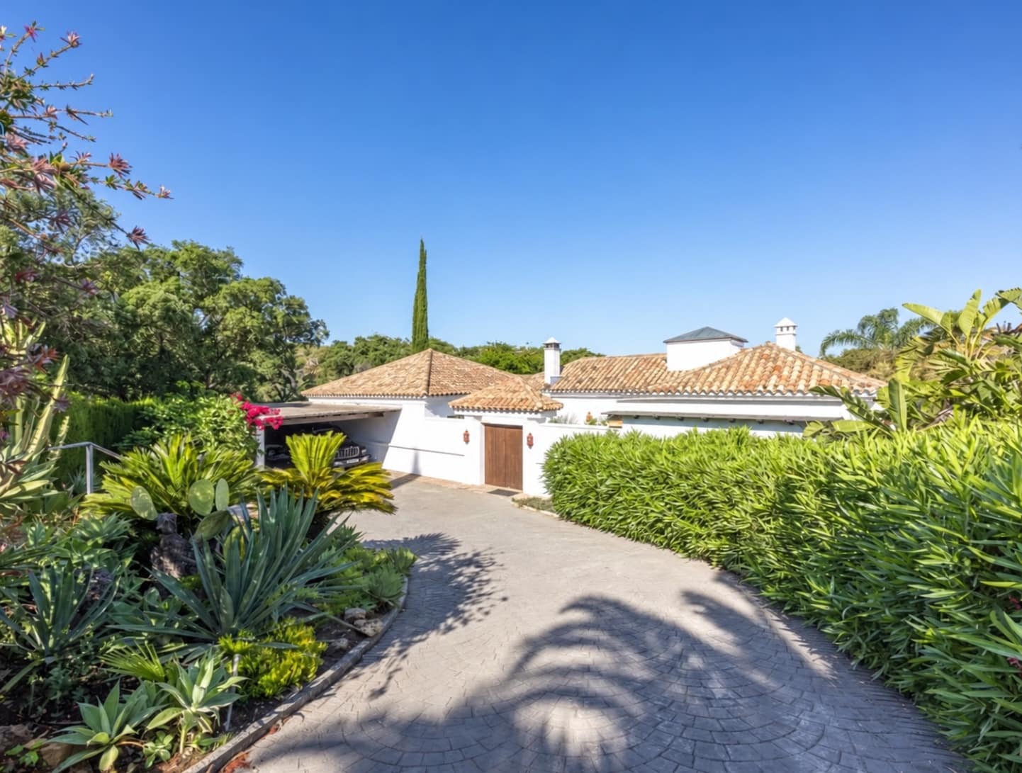 6 soverom Villa til salgs i Sotogrande med svømmebasseng garasje - € 1 795 000 (Ref: 10094222)