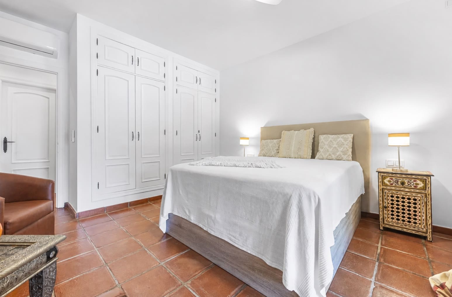6 soverom Villa til salgs i Sotogrande med svømmebasseng garasje - € 1 795 000 (Ref: 10094222)