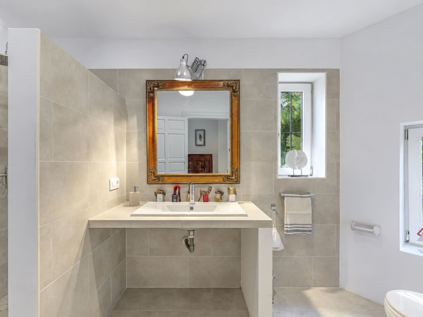 6 soverom Villa til salgs i Sotogrande med svømmebasseng garasje - € 1 795 000 (Ref: 10094222)
