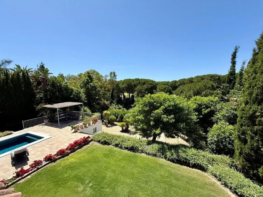 4 quarto Moradia para venda em Sotogrande com piscina garagem - 1 495 000 € (Ref: 10097587)