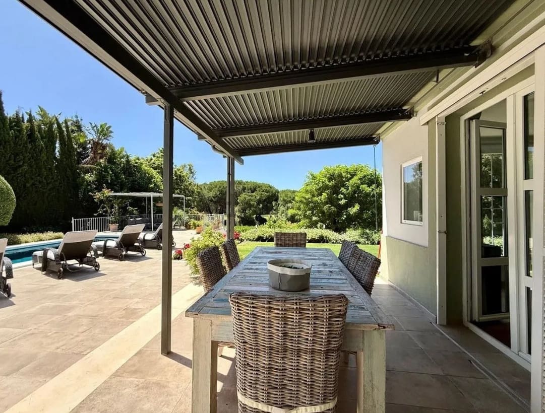 4 quarto Moradia para venda em Sotogrande com piscina garagem - 1 495 000 € (Ref: 10097587)
