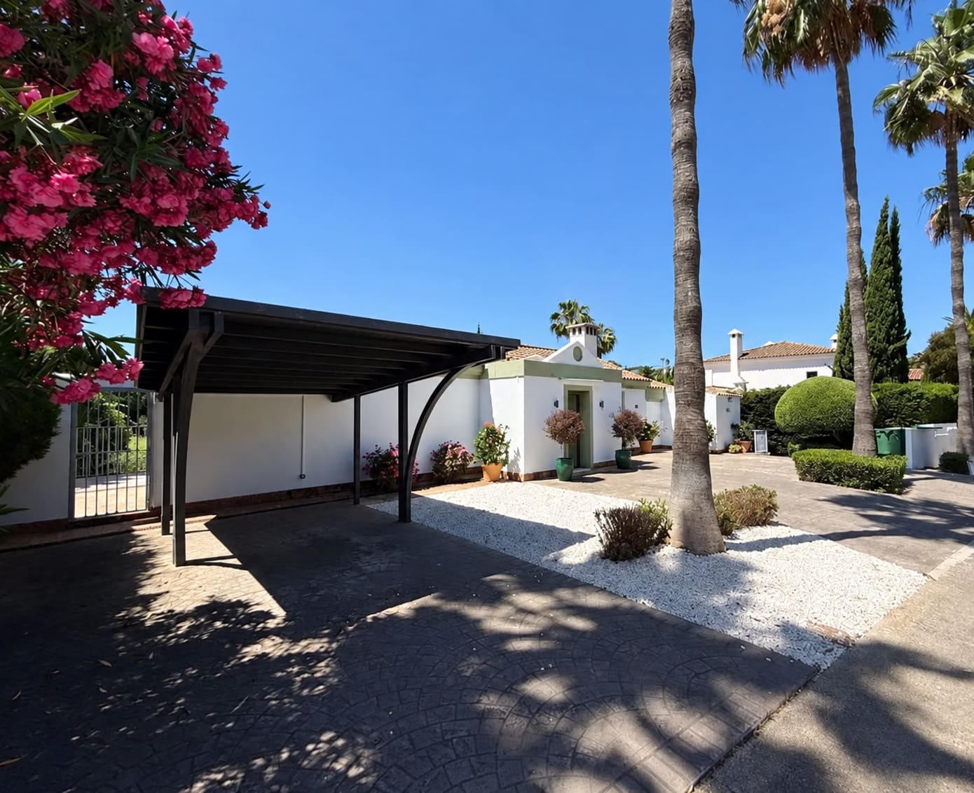 4 quarto Moradia para venda em Sotogrande com piscina garagem - 1 495 000 € (Ref: 10097587)
