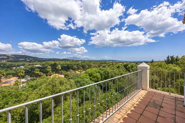 4 chambre Villa/Maison à vendre à Sotogrande Alto, San Roque avec piscine garage - 1 875 000 € (Ref: 10114606)