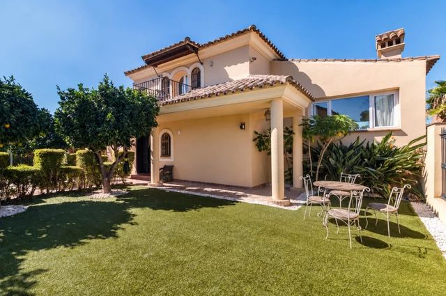 4 camera da letto Villa in vendita in Sotogrande Costa, San Roque con piscina garage - 1.275.000 € (Rif: 10118755)