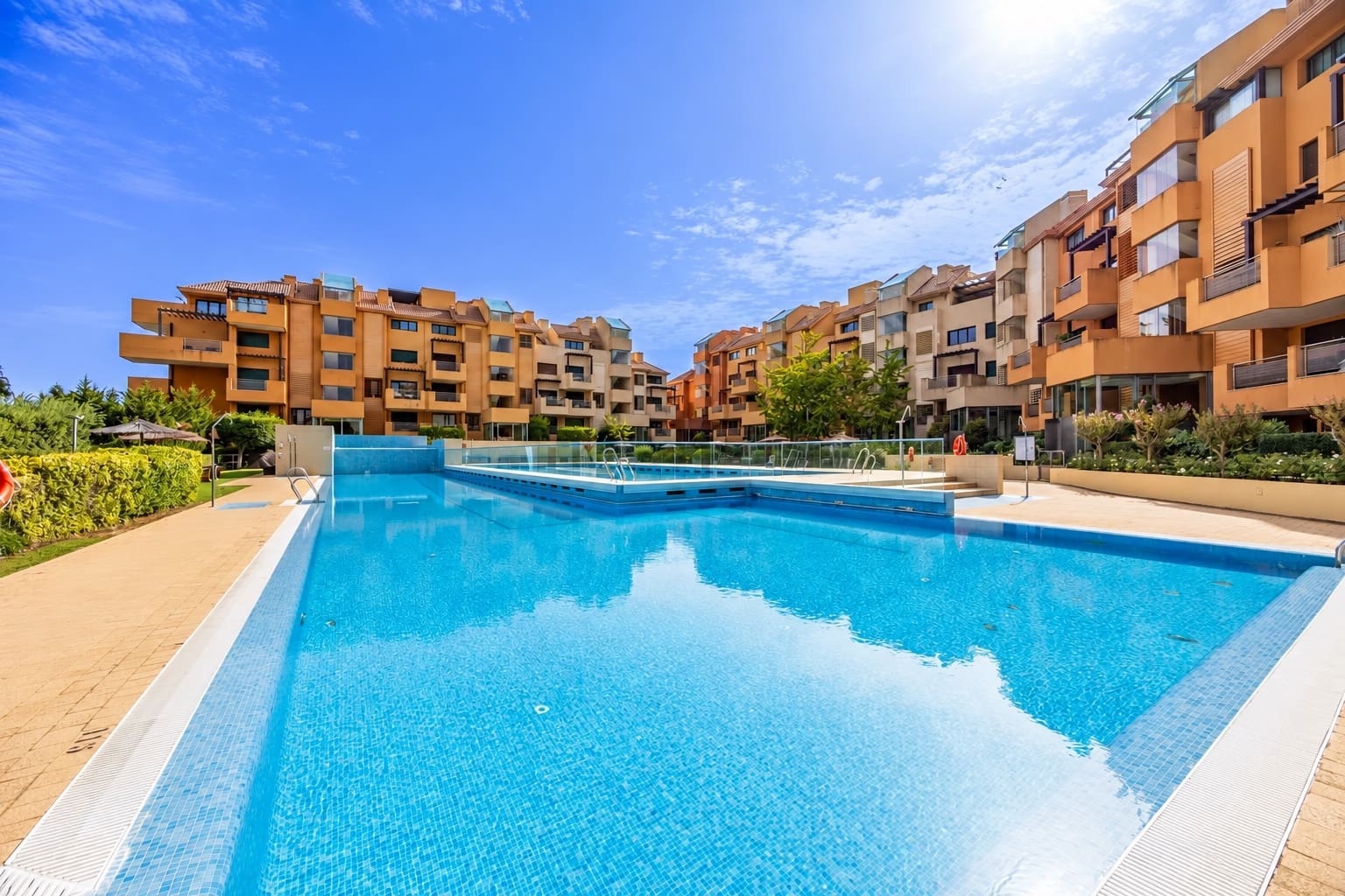 3 camera da letto Appartamento in vendita in Sotogrande con piscina garage - 870.000 € (Rif: 10123446)