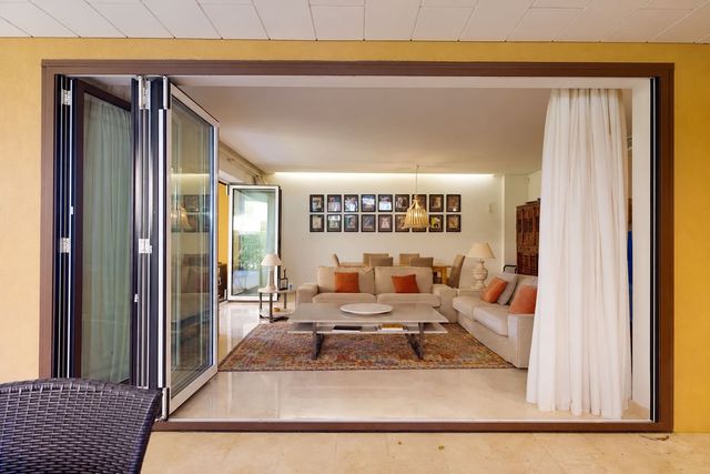 3 camera da letto Appartamento in vendita in Puerto de Sotogrande - La Marina, San Roque con piscina garage - 870.000 € (Rif: 10123446)