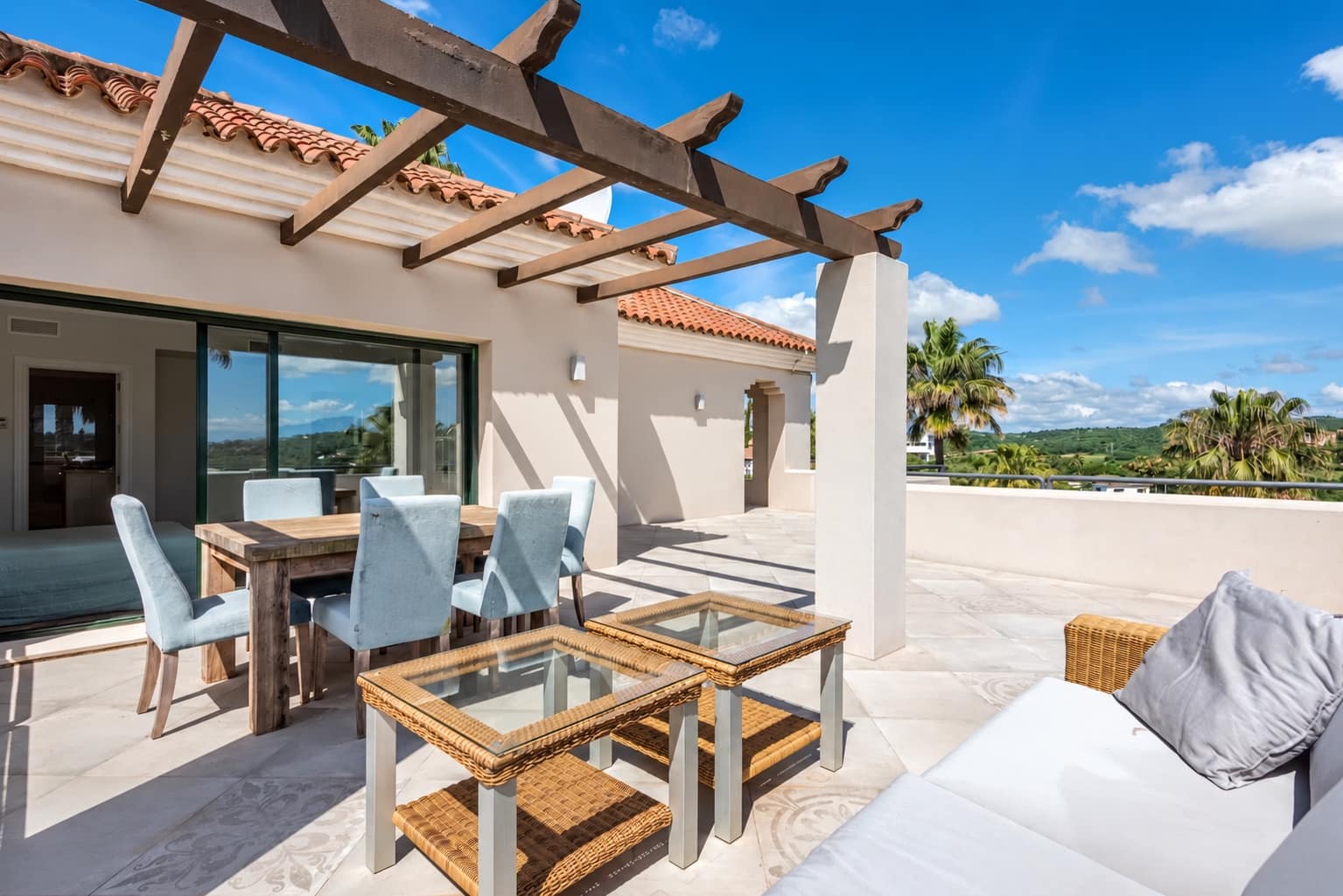 4 soveværelse Villa til salg i Sotogrande med swimmingpool garage - € 1.599.000 (Ref: 10135675)