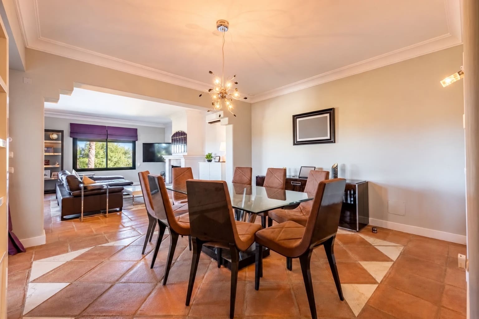 4 soveværelse Villa til salg i Sotogrande med swimmingpool garage - € 1.599.000 (Ref: 10135675)