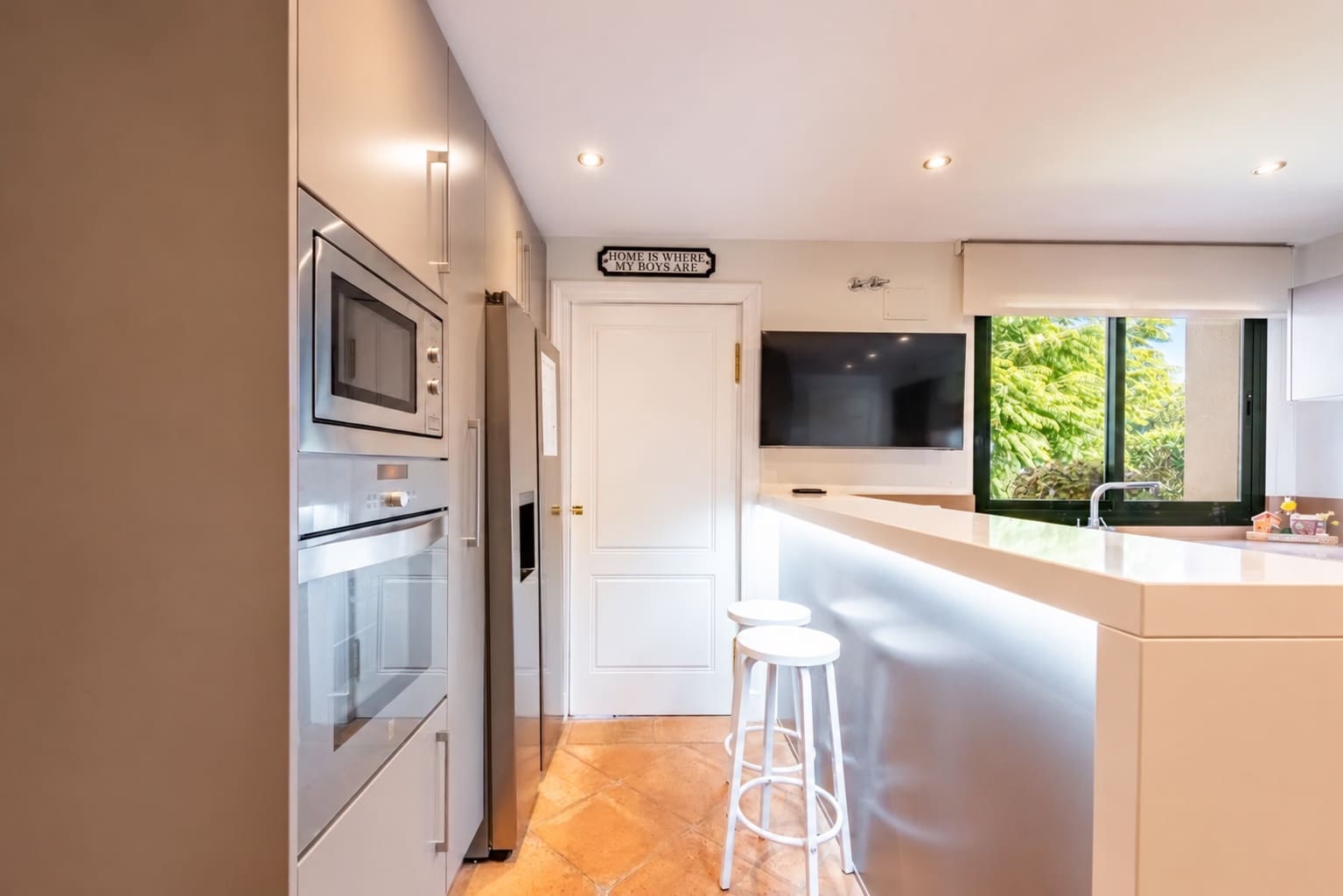 4 soveværelse Villa til salg i Sotogrande med swimmingpool garage - € 1.599.000 (Ref: 10135675)