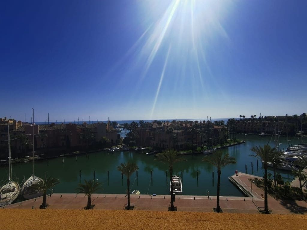 2 chambre Appartement à vendre à Sotogrande avec piscine garage - 745 000 € (Ref: 10135676)